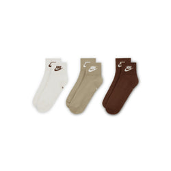 NIKE EVERYDAY ESSENTIAL