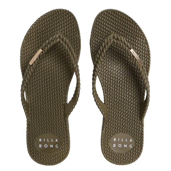 KICK BACK THONG - SOLID