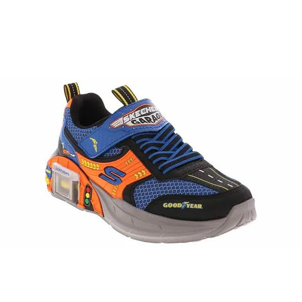 SKECHERS GARAGE