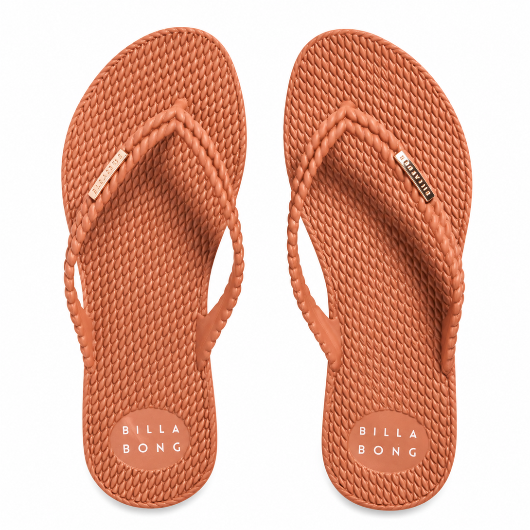 KICK BACK THONG - SOLID