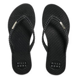 KICK BACK THONG - SOLID