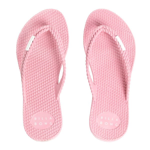 KICK BACK THONG - SOLID